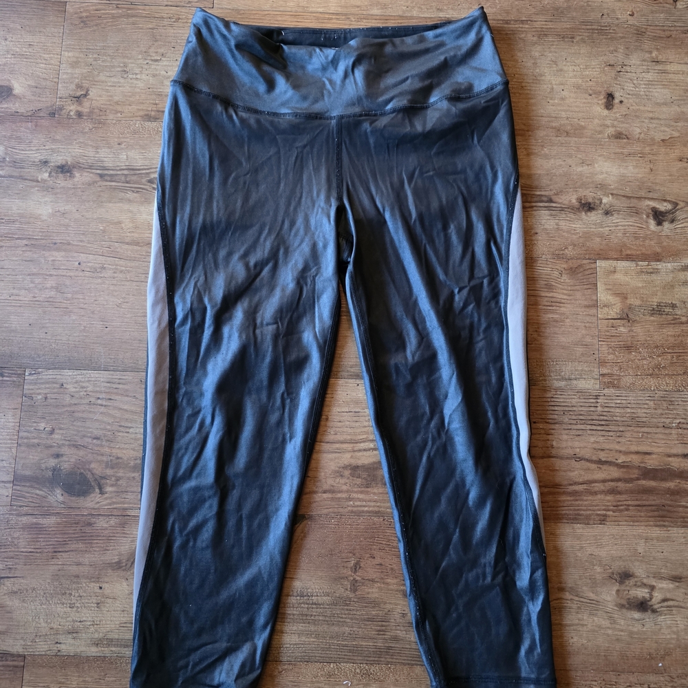 Shiny Gray and Black Athletic Leggings